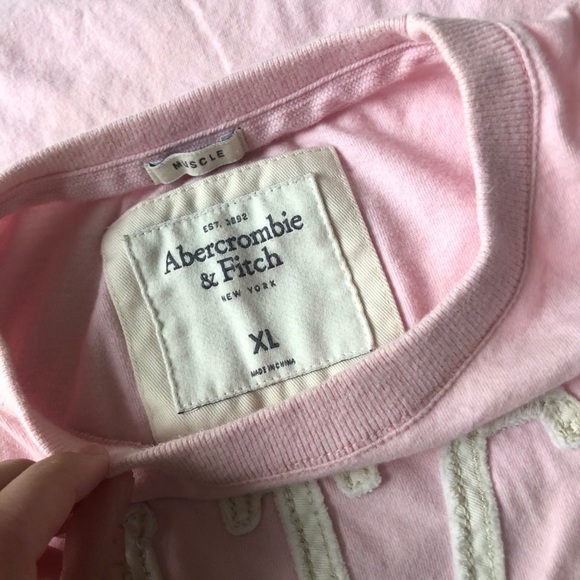 Abercrombie & Fitch bundle - Picture 2 of 4